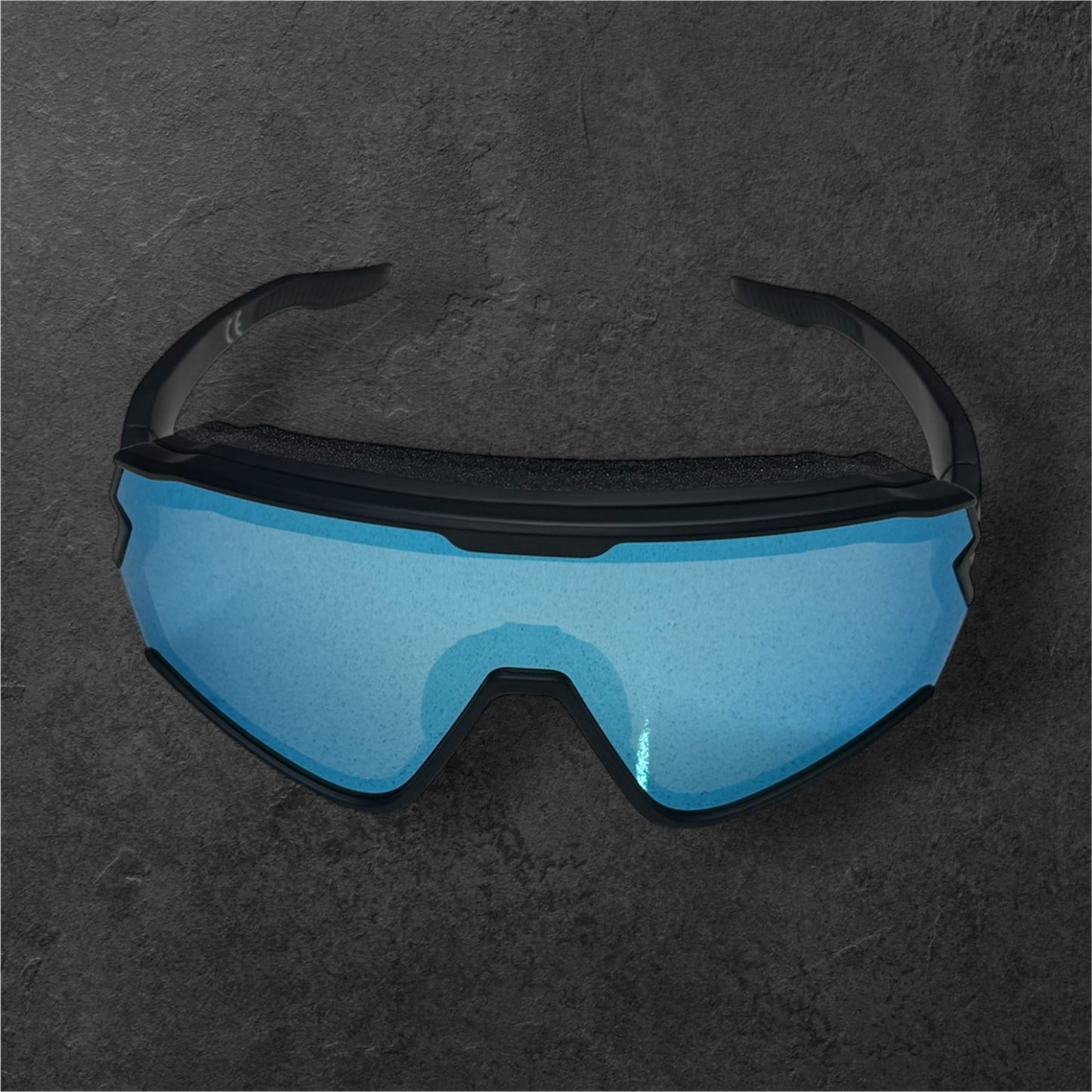 sunnies/goggles